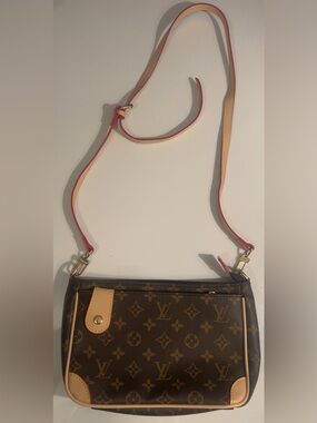 Louis Vuitton Brown Monogram Canvas Crossbody Bag M52997